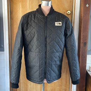 The North Face Black Quilted Jacket. Mens Size Large.